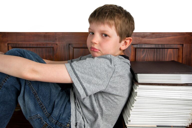 TDAH Infantil: sintomas, ansiedade, depressão e quando buscar um psiquiatra em Mogi das Cruzes